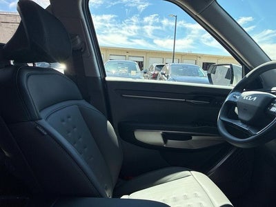 2026 Kia EV9 Wind