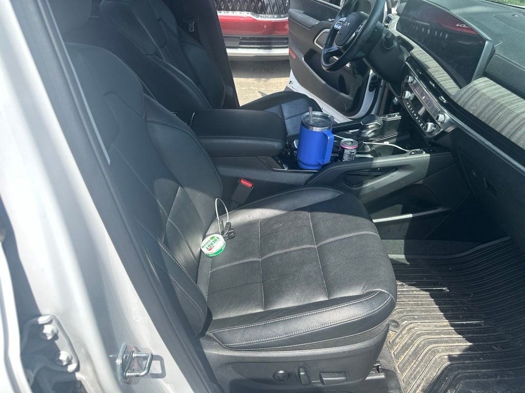2023 Kia Telluride SX