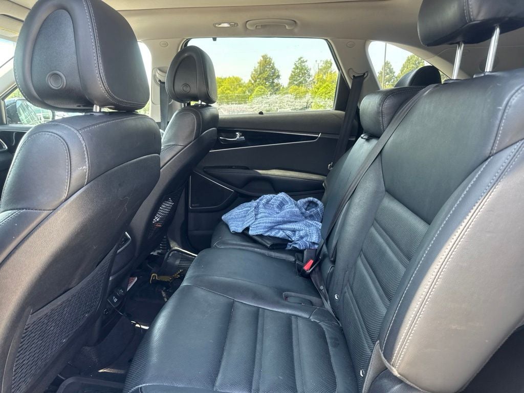 2016 Kia Sorento SX