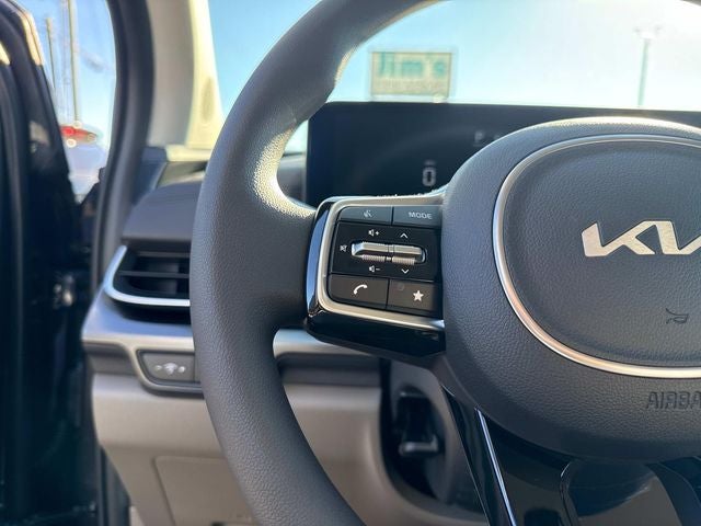 2026 Kia Carnival LX