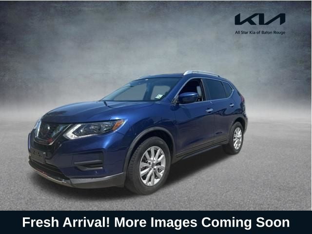 2020 Nissan Rogue SV FWD's photo