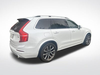 2019 Volvo XC90 T5 Momentum