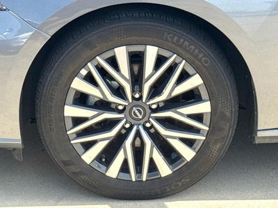 2025 Nissan Altima 2.5 SV