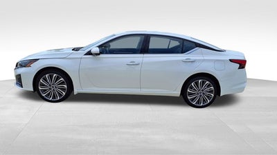 2025 Nissan Altima 2.5 SL