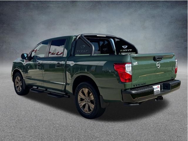 2024 Nissan Titan SV