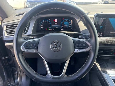 2025 Volkswagen Atlas Cross Sport 2.0T SE w/Technology