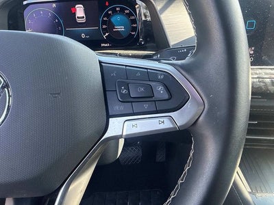 2025 Volkswagen Atlas Cross Sport 2.0T SE w/Technology