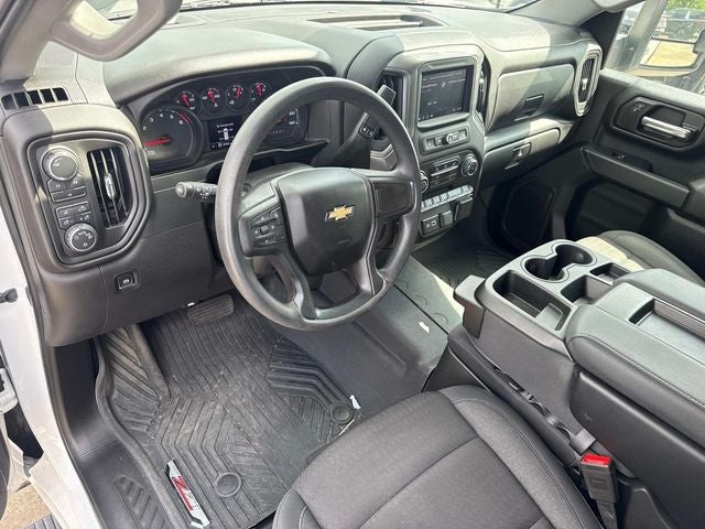 2024 Chevrolet Silverado 2500HD Custom