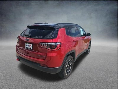 2025 Jeep Compass Trailhawk
