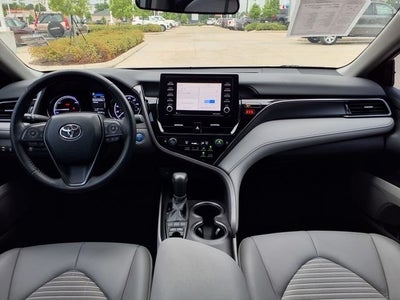 2021 Toyota Camry Hybrid SE