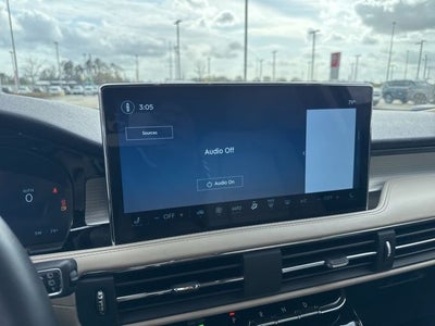 2025 Lincoln Corsair Premiere