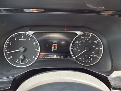 2025 Nissan Pathfinder SV