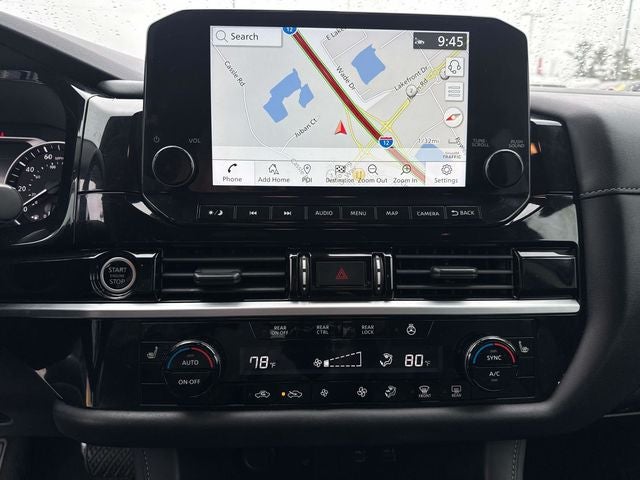 2024 Nissan Pathfinder SL