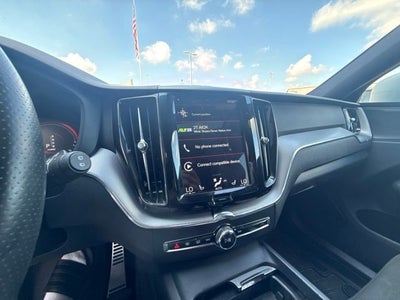 2019 Volvo XC60 Hybrid T8 R-Design