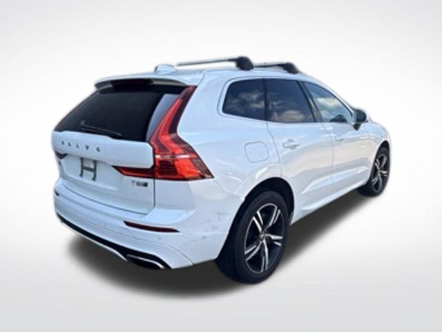2019 Volvo XC60 Hybrid T8 R-Design