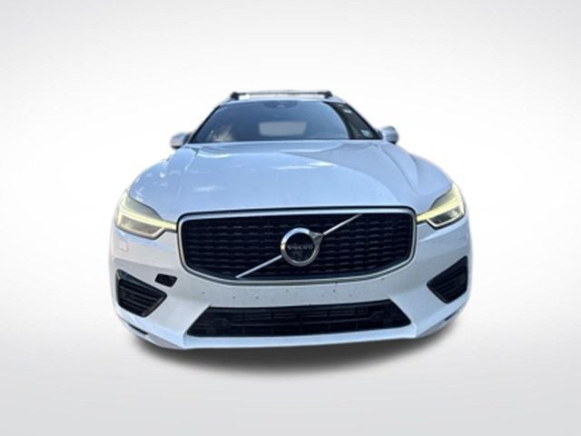 2019 Volvo XC60 Hybrid T8 R-Design