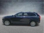 2017 Volvo XC90 T6 Momentum