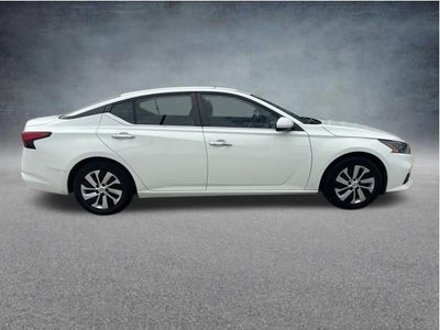 2022 Nissan Altima 2.5 S
