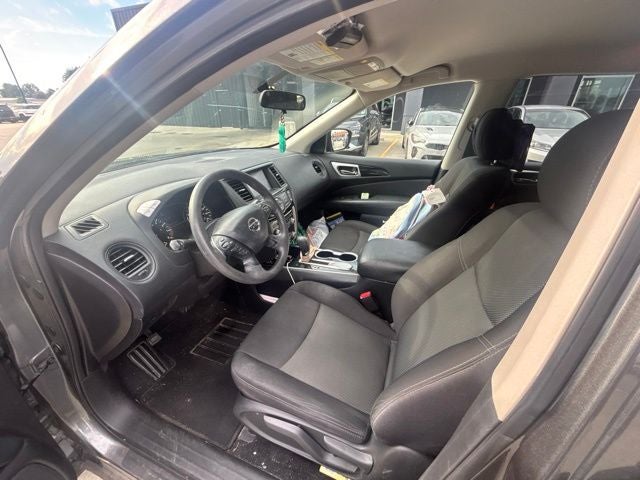 2020 Nissan Pathfinder S