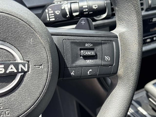 2023 Nissan Pathfinder S