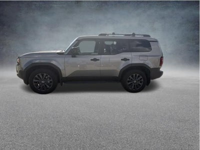 2025 Toyota Land Cruiser 4WD (Natl)
