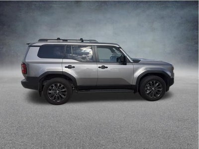 2025 Toyota Land Cruiser 4WD (Natl)