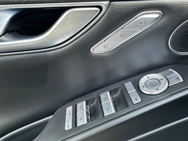 2023 Genesis G80 2.5T