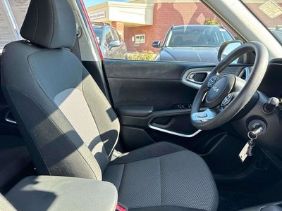 2024 Kia Soul LX