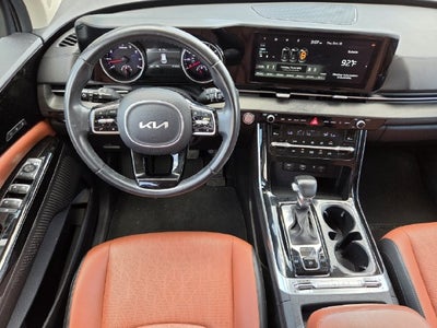 2022 Kia Carnival SX