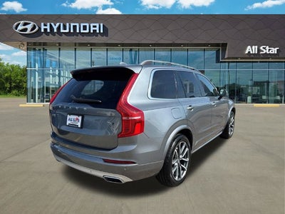2019 Volvo XC90 Momentum