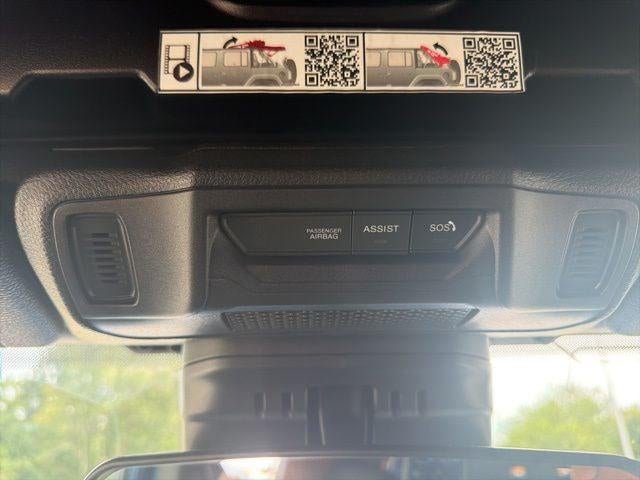 2024 Jeep Wrangler 4-Door Sahara 4x4