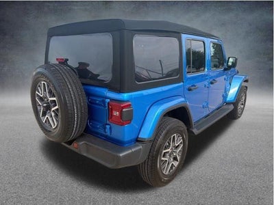 2024 Jeep Wrangler 4-Door Sahara 4x4