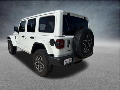 2025 Jeep Wrangler 4-Door Sahara 4x4