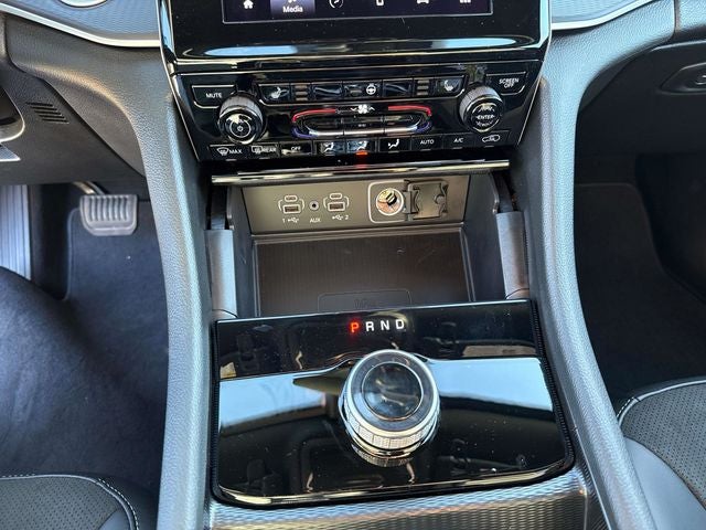 2025 Jeep Grand Cherokee L Altitude X 4x2