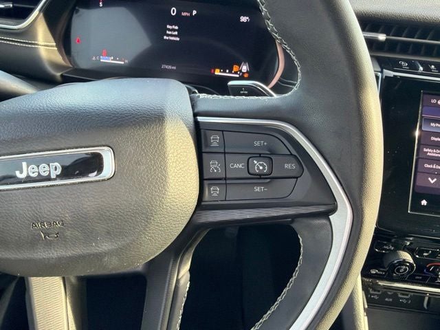 2023 Jeep Grand Cherokee L Altitude 4x2