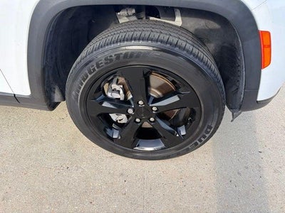 2023 Jeep Grand Cherokee L Altitude 4x2