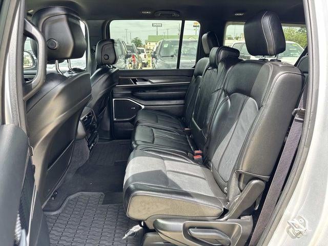 2024 Jeep Wagoneer L Series II 4x2