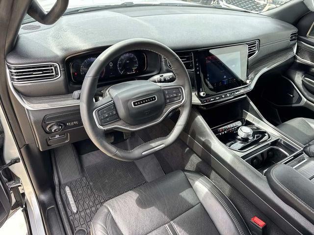2024 Jeep Wagoneer L Series II 4x2