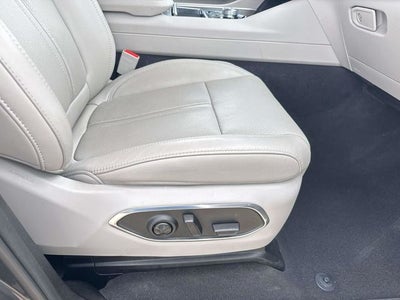 2024 Jeep Wagoneer Series II 4x2