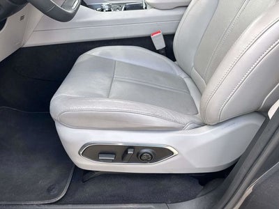 2024 Jeep Wagoneer Series II 4x2