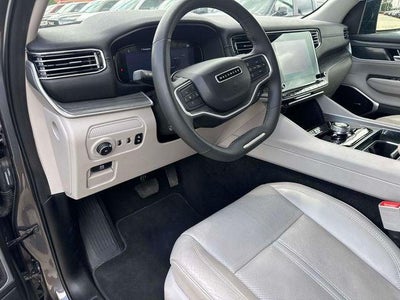 2024 Jeep Wagoneer Series II 4x2