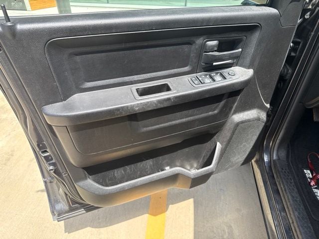 2019 RAM 1500 Classic Tradesman Quad Cab 4x2 6'4' Box