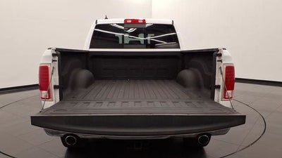 2018 RAM 1500 Laramie Crew Cab 4x4 5'7' Box