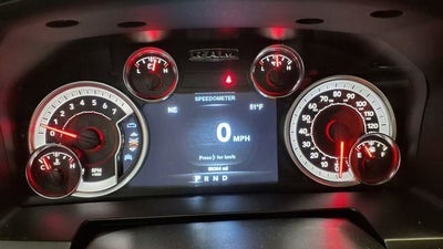 2018 RAM 1500 Laramie Crew Cab 4x4 5'7' Box