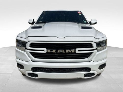2022 RAM 1500 Laramie Crew Cab 4x2 5'7' Box