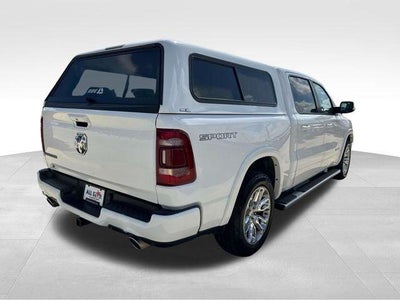 2022 RAM 1500 Laramie Crew Cab 4x2 5'7' Box