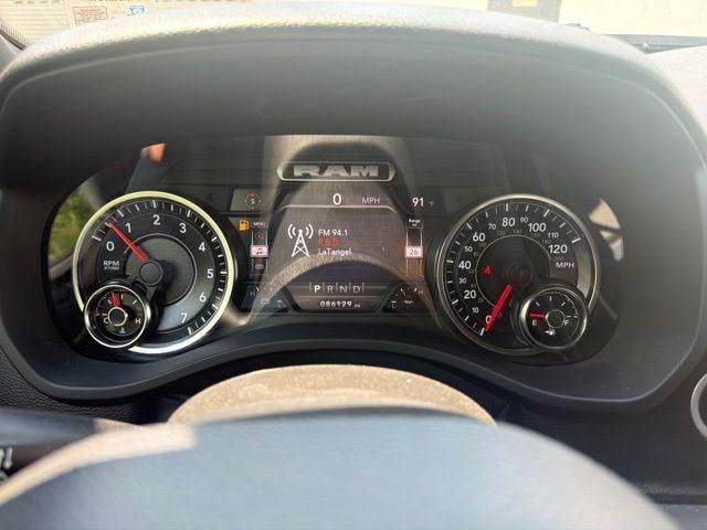 2023 RAM 1500 Big Horn Crew Cab 4x4 5'7' Box