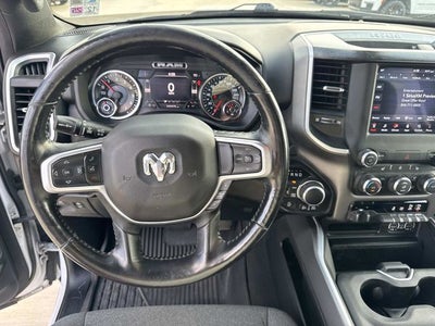 2020 RAM 1500 Big Horn Crew Cab 4x4 5'7' Box