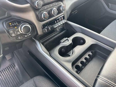 2020 RAM 1500 Big Horn Crew Cab 4x4 5'7' Box