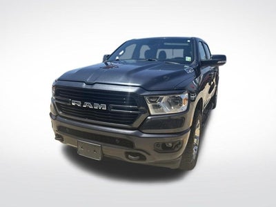 2020 RAM 1500 Big Horn Crew Cab 4x4 5'7' Box